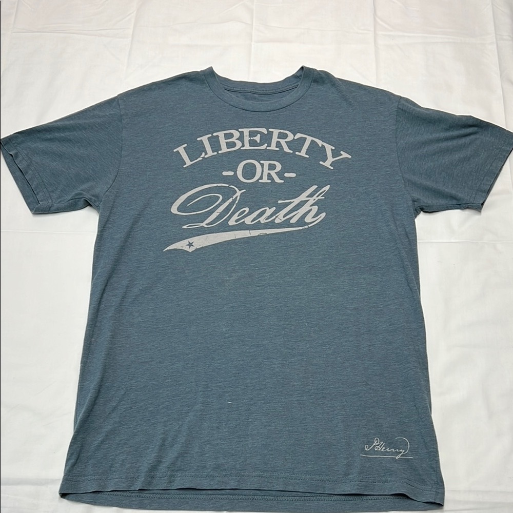 Liberty or Death 1776 united tee blue men’s size large short sleeve Crew neck